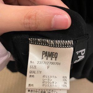 Pameo Pose black t shirt